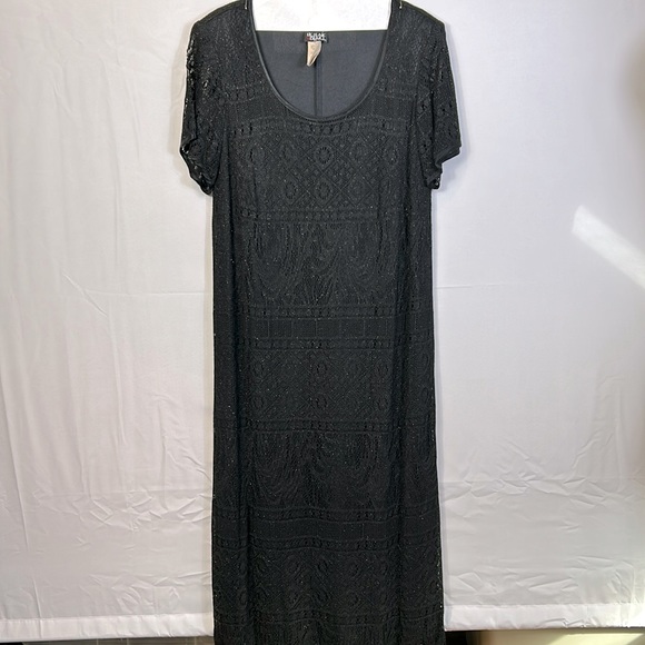 Helene Blake Short Sleeve Black Formal Dress Sz 16 Black lace w/lining Like new - Picture 1 of 8